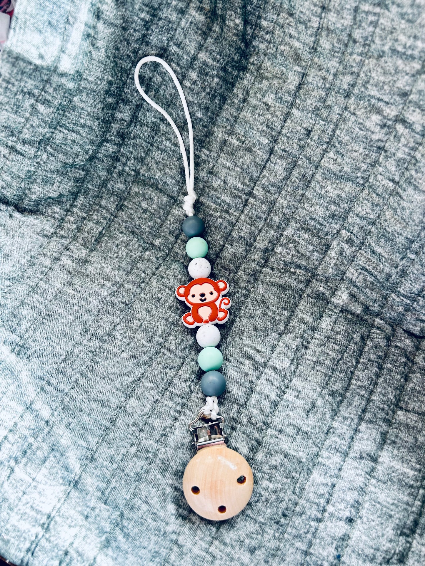 Beaded Dummy Clips