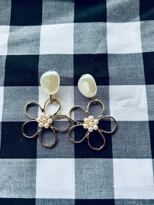 Gold Pearl Flowers