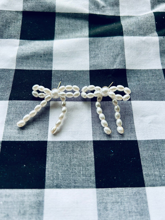 Pearl Bows
