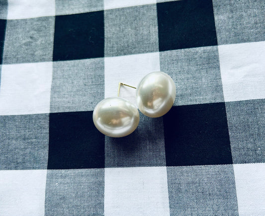 Large Pearl Studs