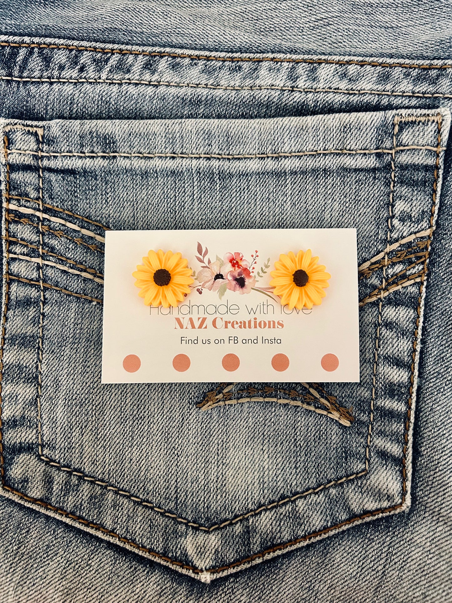 Daisy Studs