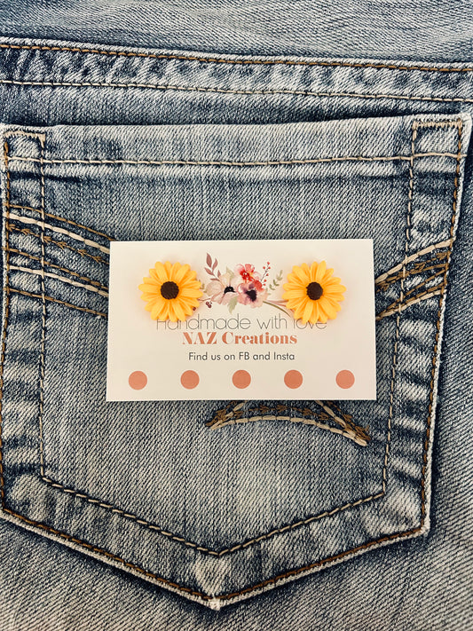 Daisy Studs