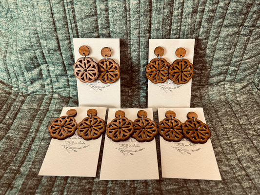 Wooden Wagon Wheel STUDS